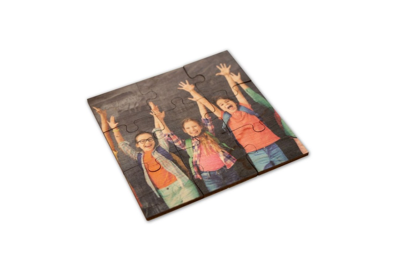 <p>The coaster Puzzle by Axpol Trading is ideal for full colour printing of images or logos</p>
